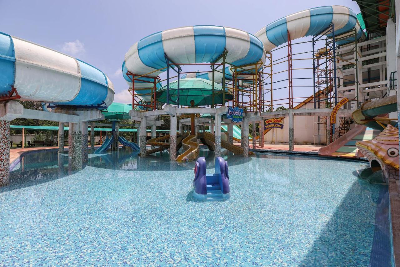 Capital O 49279 Chhab Chhaba Chhab Water Fun Park & Resort Damka Kültér fotó