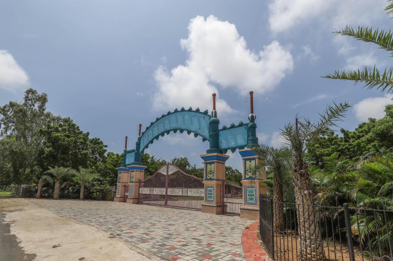 Capital O 49279 Chhab Chhaba Chhab Water Fun Park & Resort Damka Kültér fotó