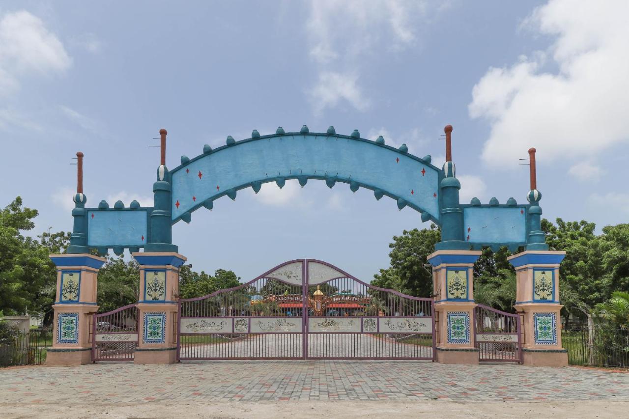 Capital O 49279 Chhab Chhaba Chhab Water Fun Park & Resort Damka Kültér fotó